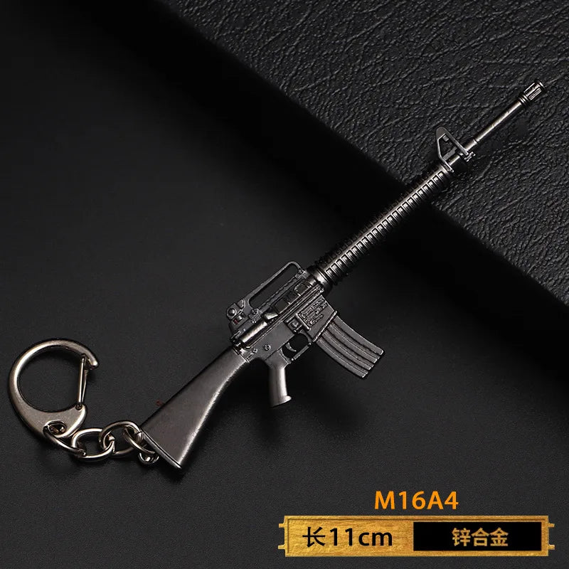 1pc Toy Gun Keychain, Alloy Toy Gun Model Pendant Car Key Chain Car Key Ring Gift For Men Boys