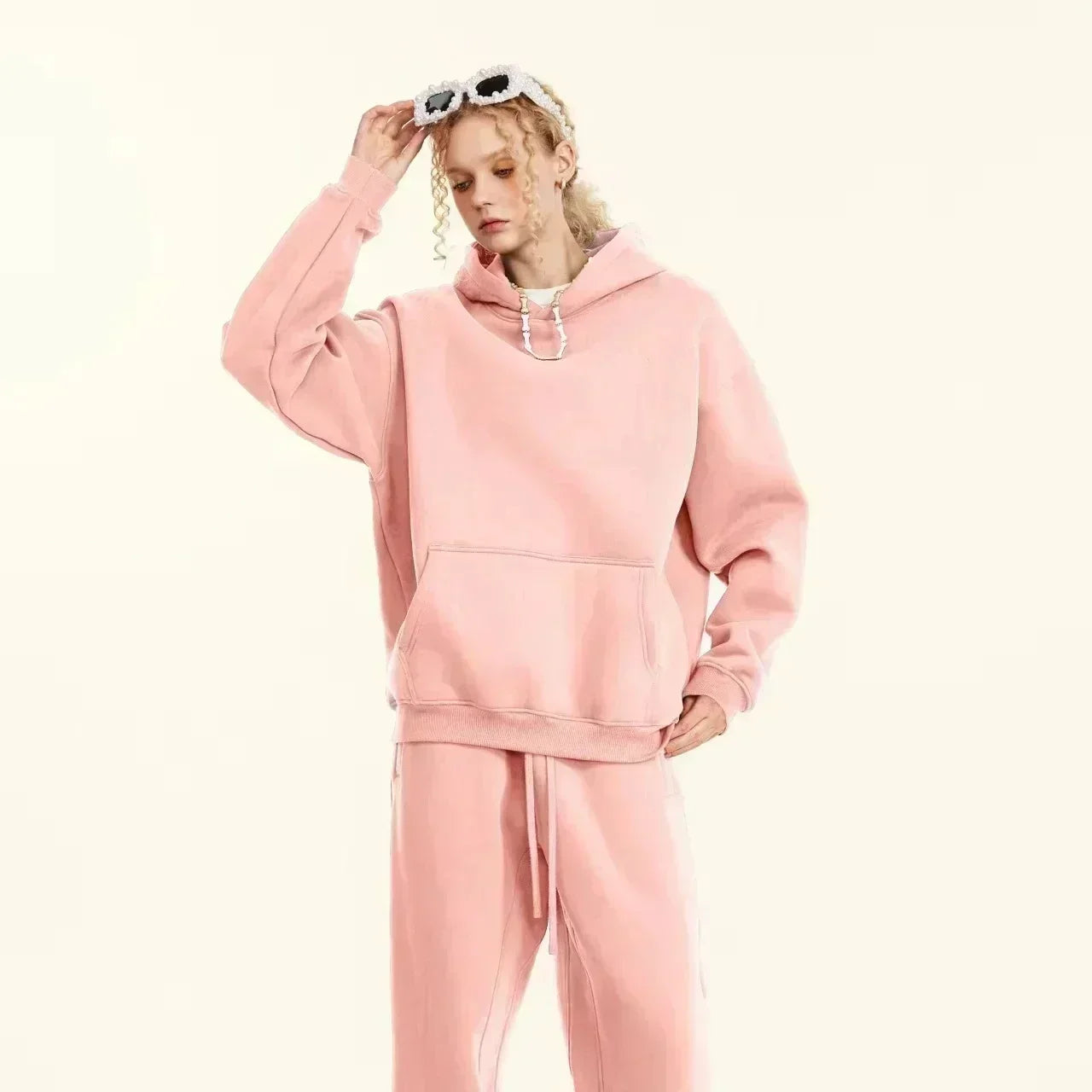 Guns N' Roses We'Re Back Retro Street Style Hoodie For Women O-Neck Pocket Pullover Fleece Hoody Breathable Pullover Woman Hoody